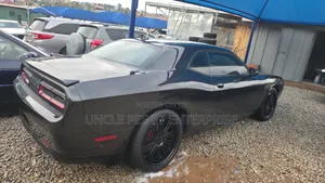 Dodge Challenger SXT AWD 2020 Black