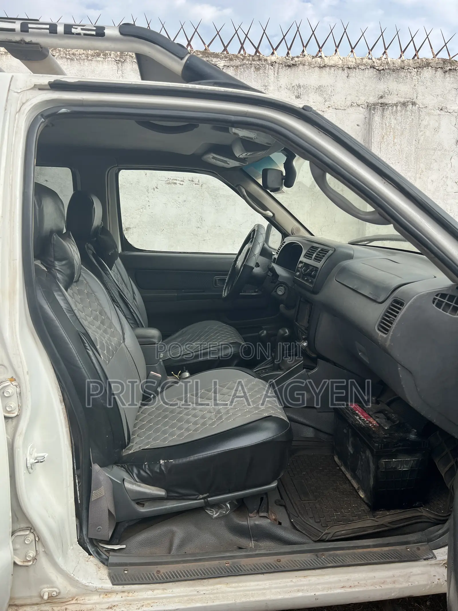 Nissan Frontier LE V6 Crew Cab 2004 White
