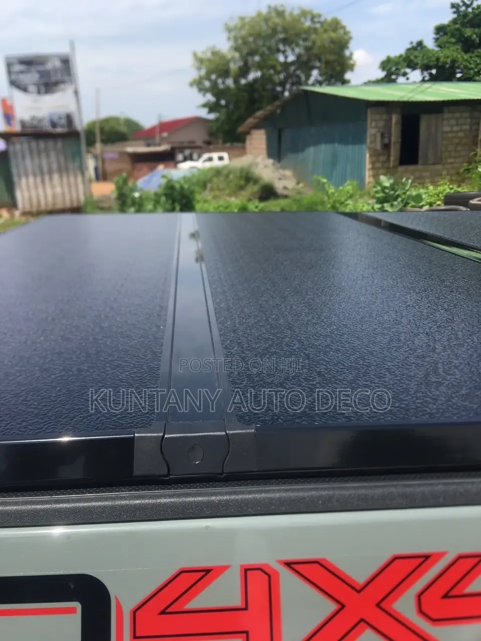 Pick Up Trifold Covers