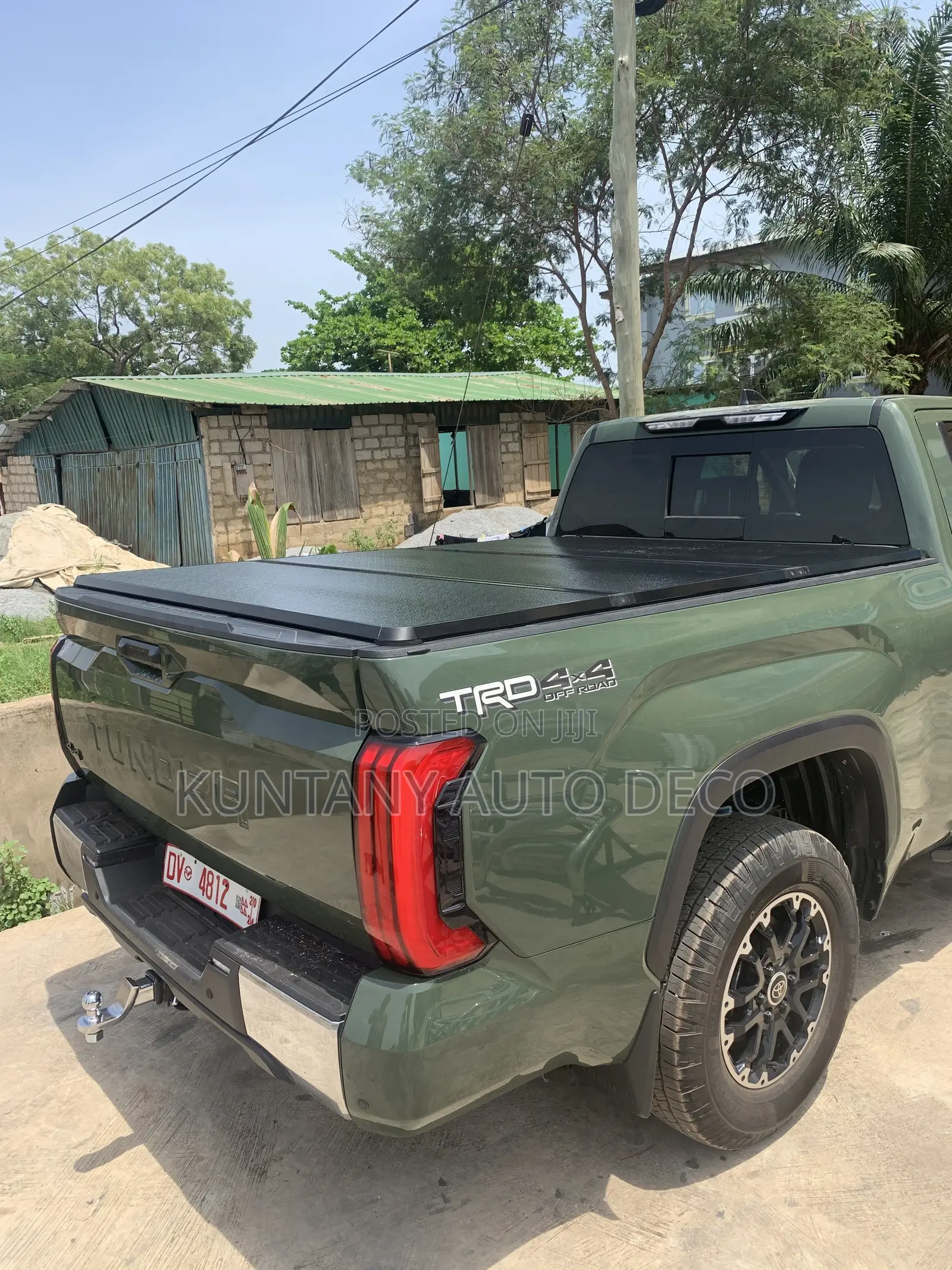 Pick Up Trifold Covers