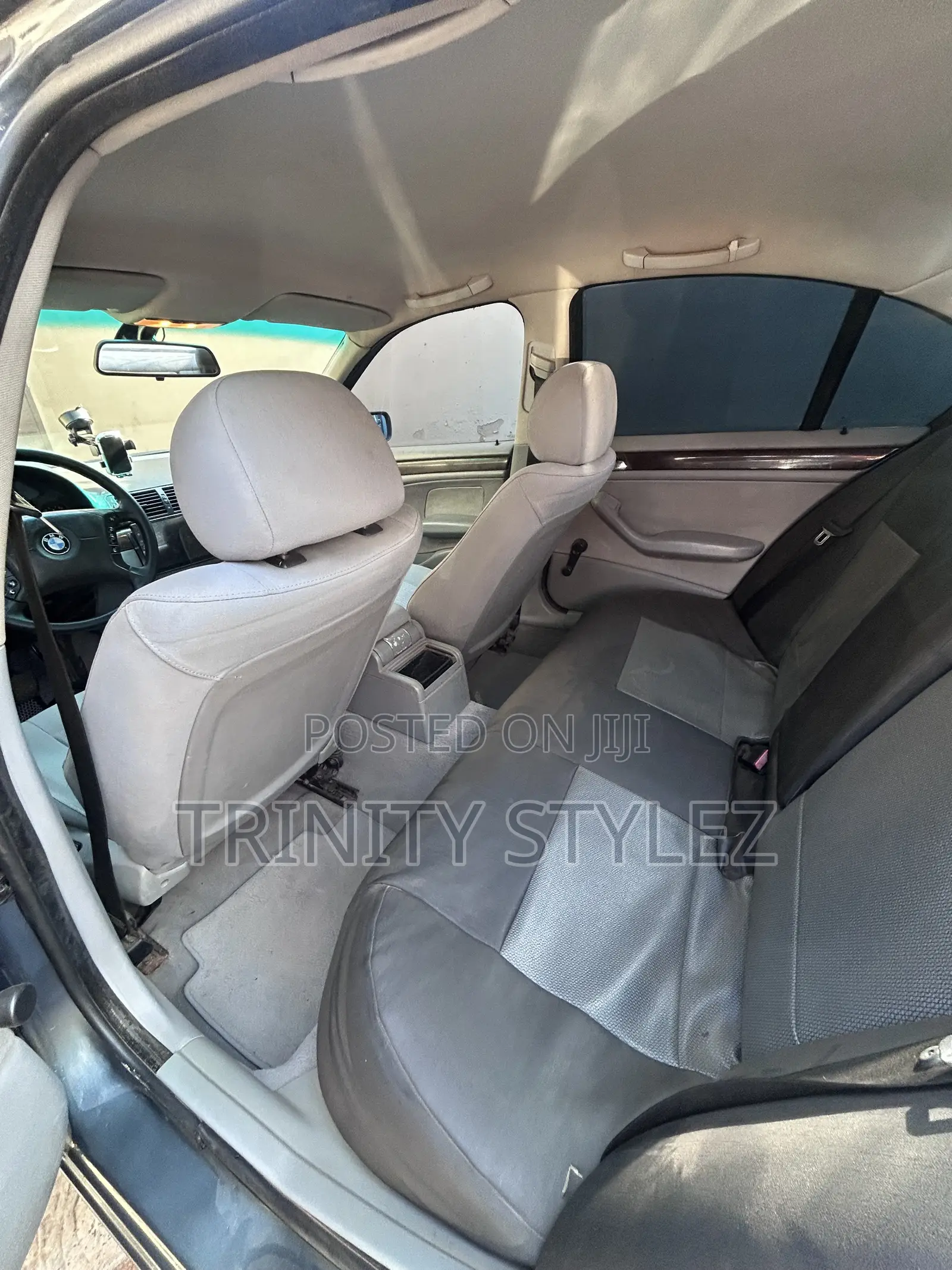 BMW 328i 2000 Gray