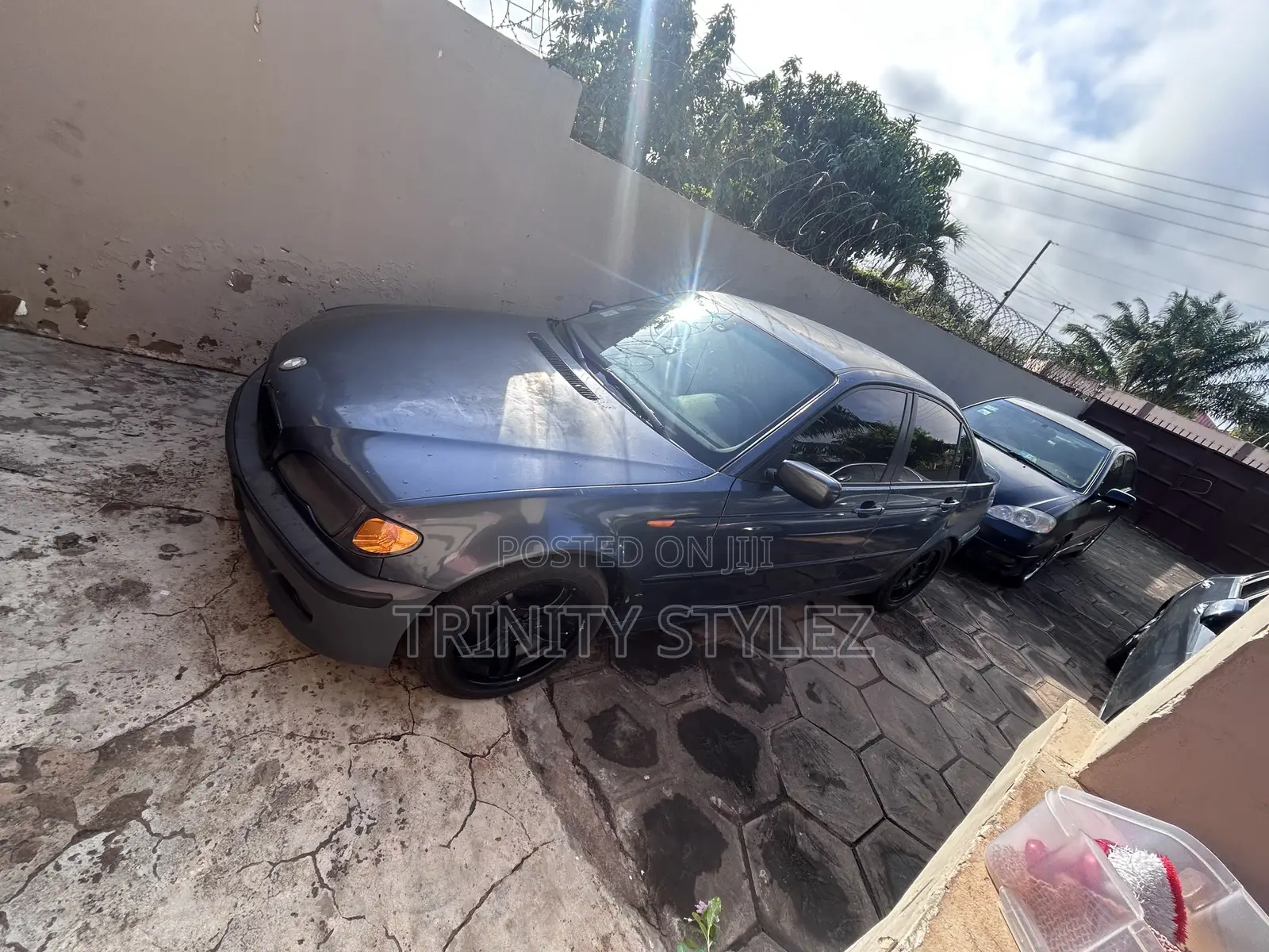 BMW 328i 2000 Gray
