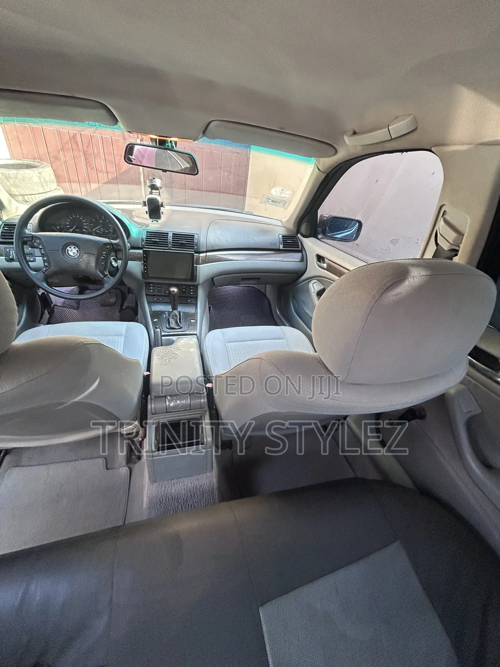 BMW 328i 2000 Gray