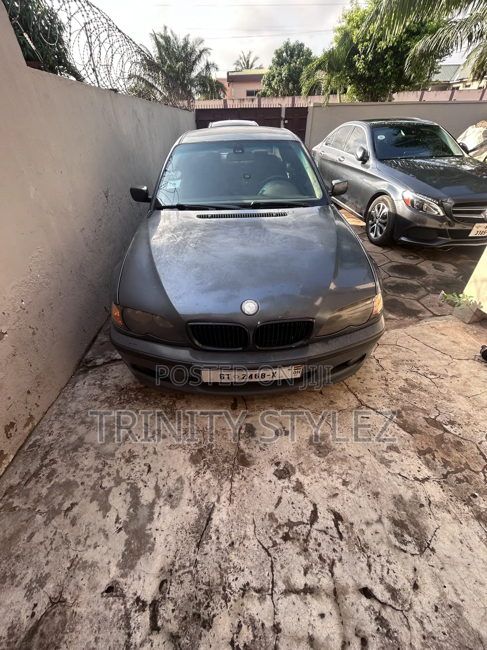 BMW 328i 2000 Gray