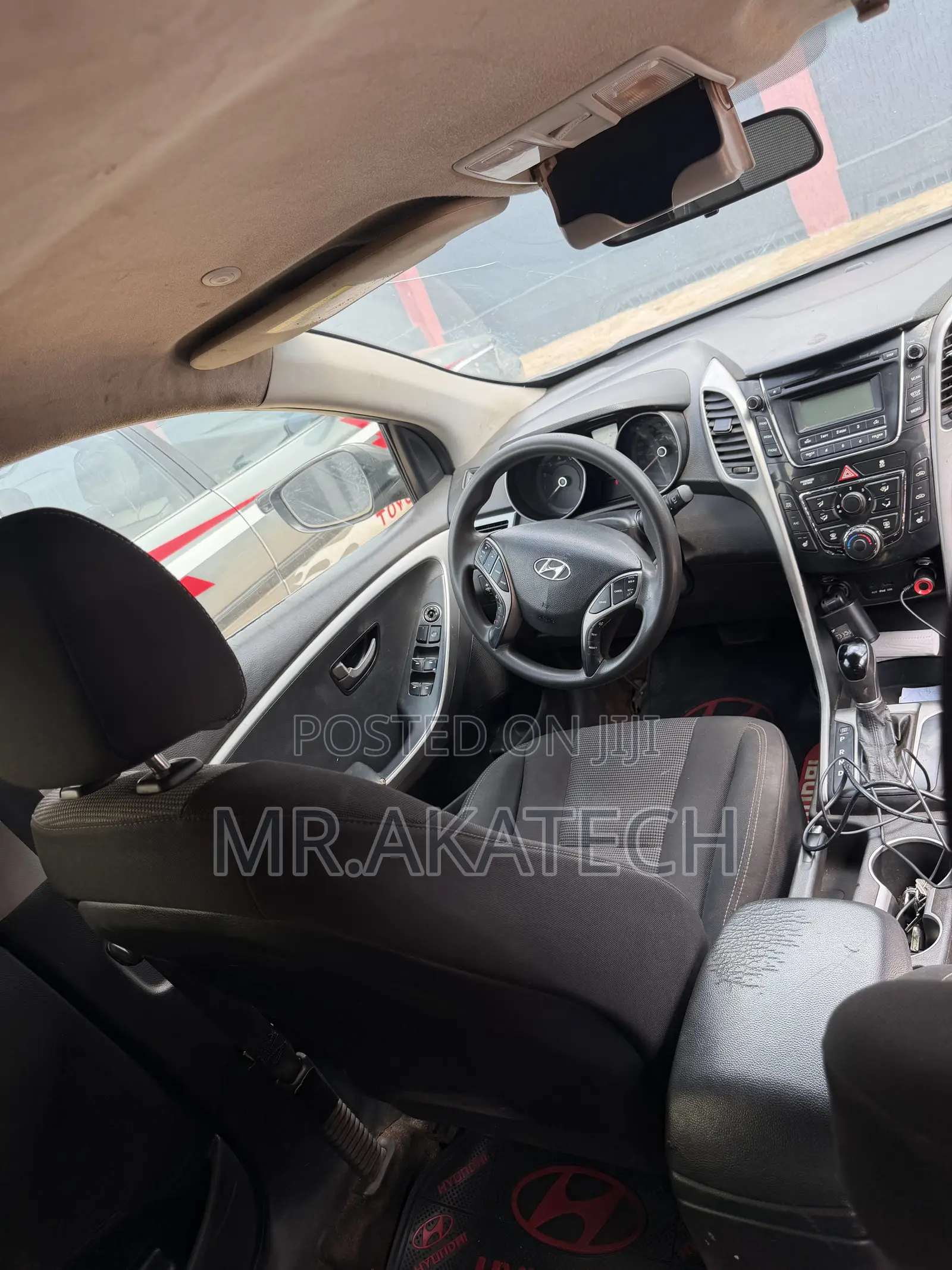 Hyundai Elantra 2014 Silver