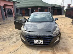 Hyundai Elantra 2014 Silver