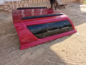 Toyota Hilux Bucket Cover