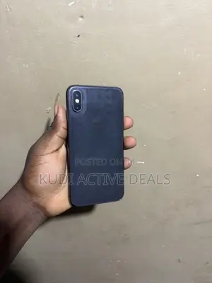 Apple iPhone XS 64 GB Black