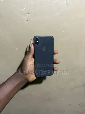 Apple iPhone XS 64 GB Black