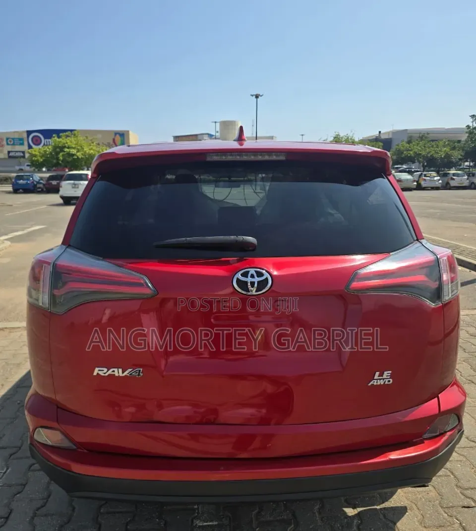 Toyota RAV4 2017 Red
