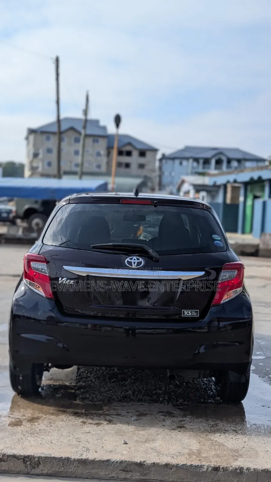 Toyota Vitz 1.3 FWD 5dr 2016 Purple