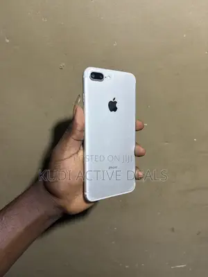 Apple iPhone 7 Plus 128 GB Silver