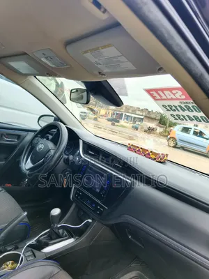 Toyota Corolla 2019 Black