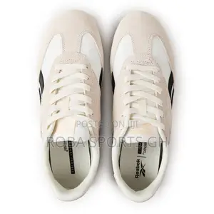 Reebok World 70 Women’s Trainers