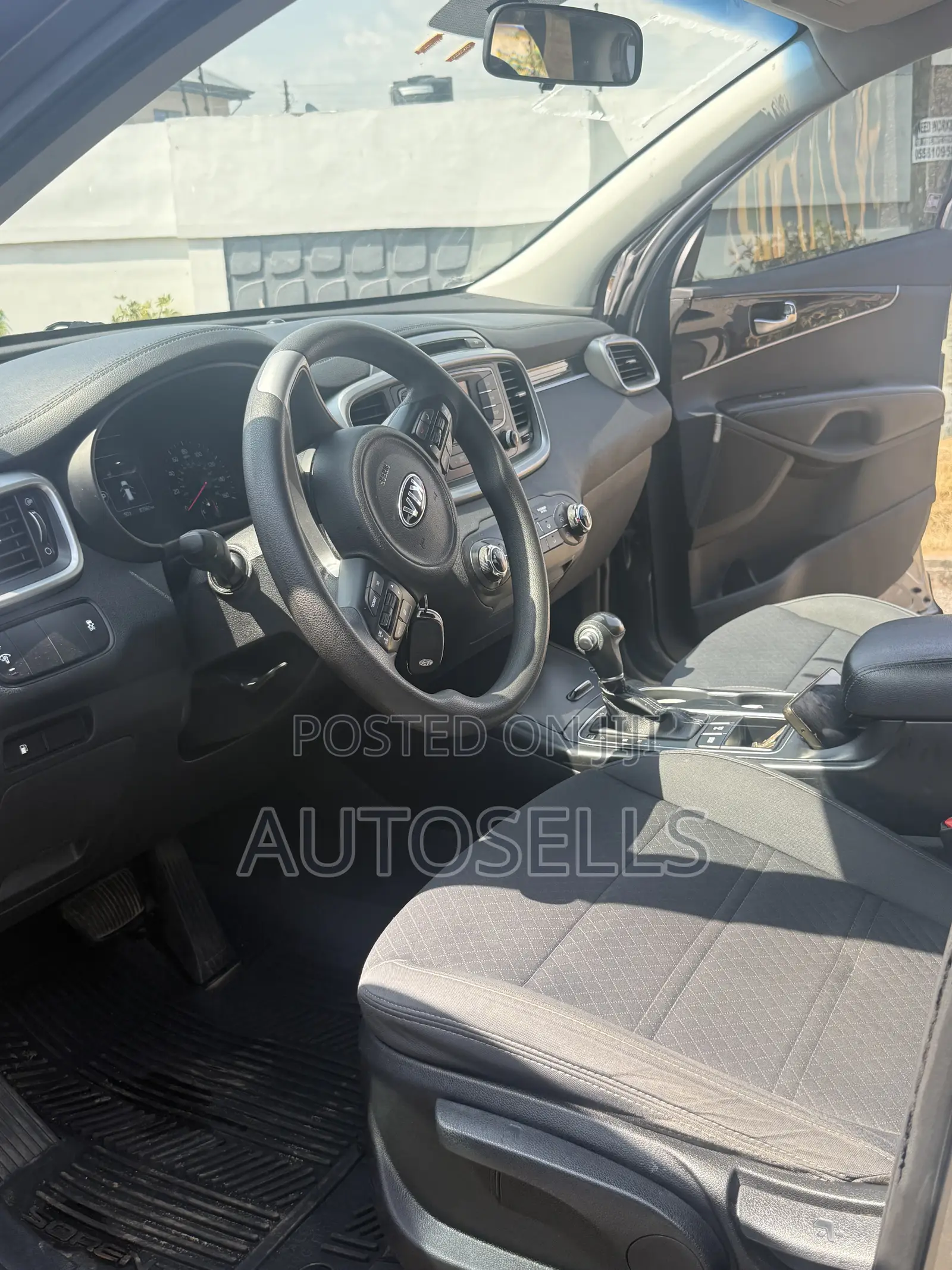 Kia Sorento 2.4L LX AWD 2017 Gray