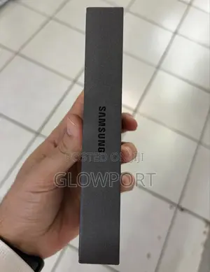 New Samsung Galaxy S26 Ultra 5G 1 TB Black