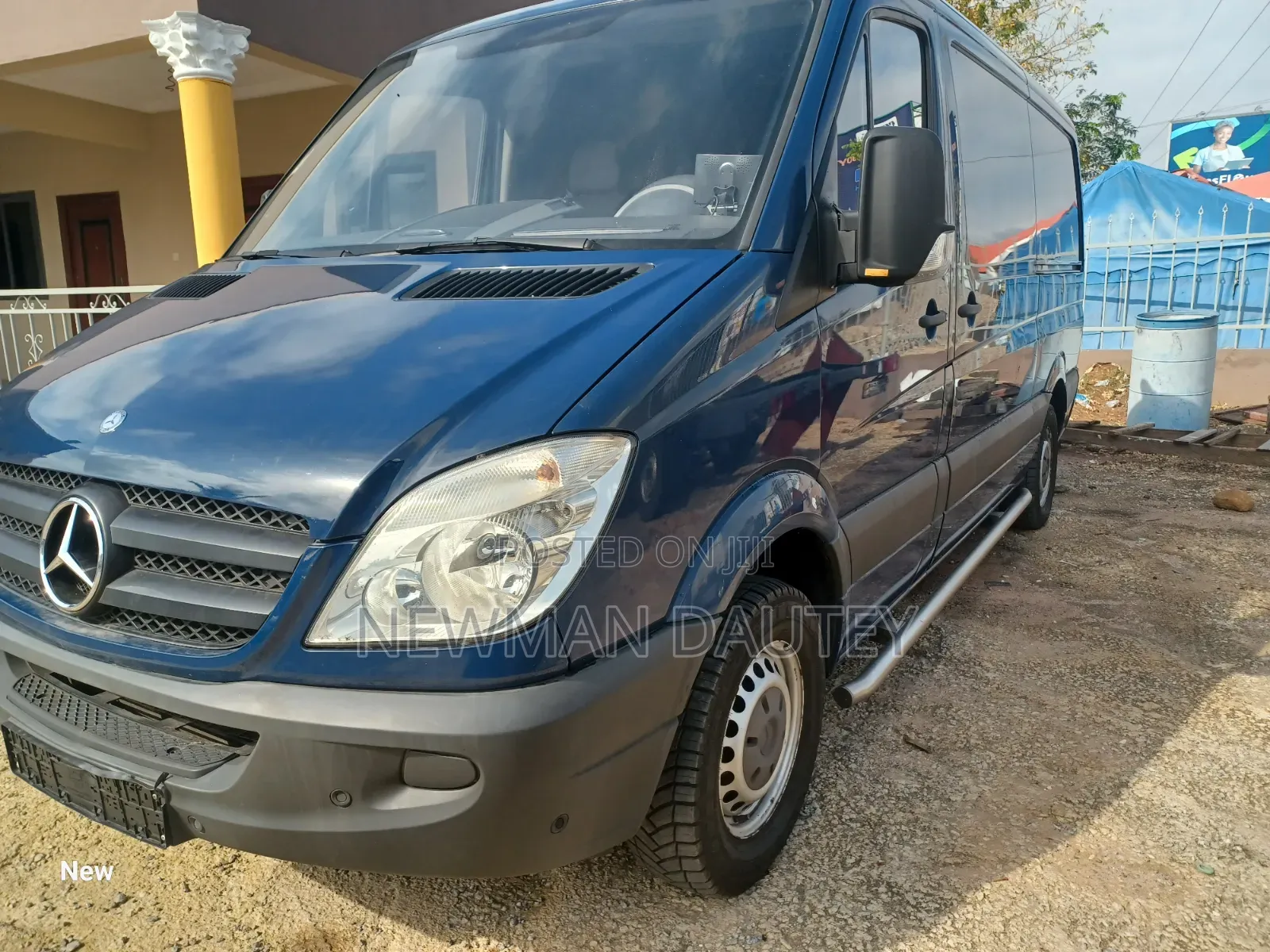 Mercedes-Benz Sprinter 2011 Blue
