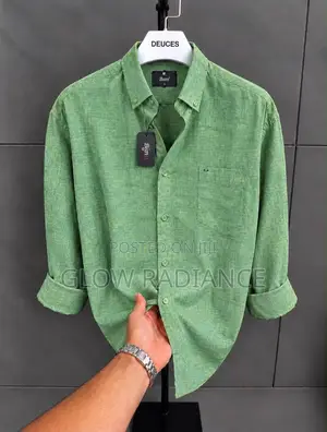 Men’s Textured Button Down Shirt