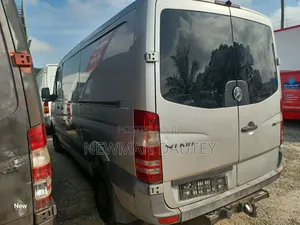 Mercedes-Benz Sprinter 2012 Silver