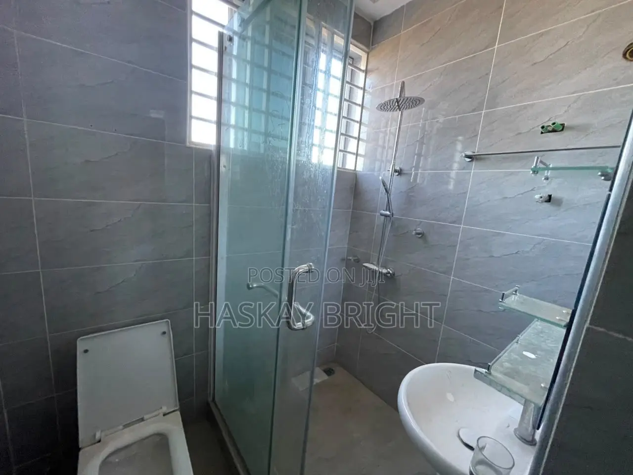 2bdrm Apartment in Awoshie for sale