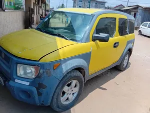 Honda Element 2008 Yellow