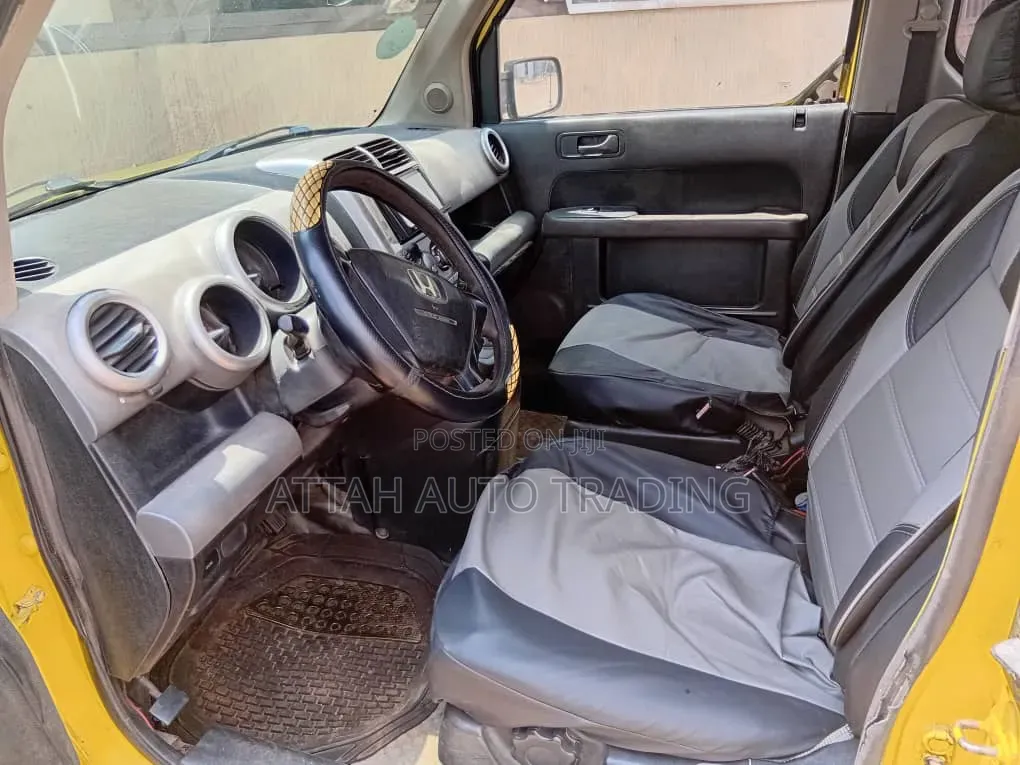 Honda Element 2008 Yellow