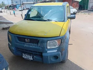 Honda Element 2008 Yellow