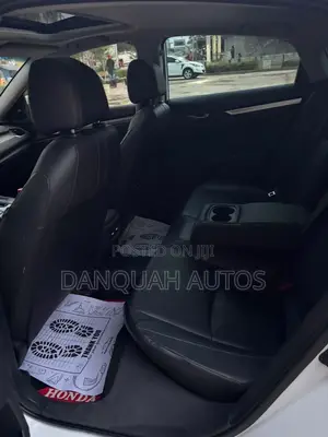 Honda Civic Touring 4dr Sedan (1.5L 4cyl) 2017 White