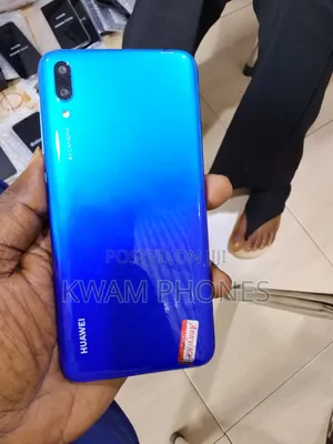 New Huawei Y7 Pro 32 GB Blue