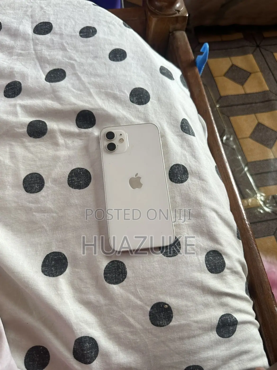 Apple iPhone 12 64 GB White