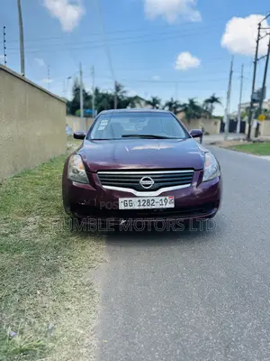 Nissan Altima 2.5 2012 Red
