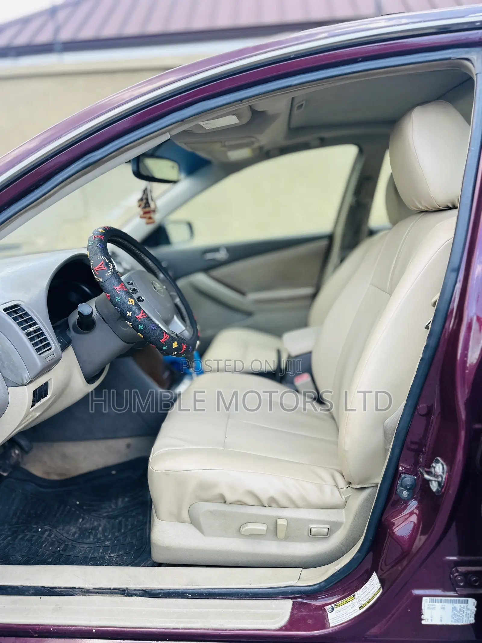Nissan Altima 2.5 2012 Red