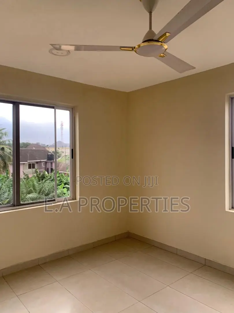 2bdrm Apartment in E A Properties, American House for rent