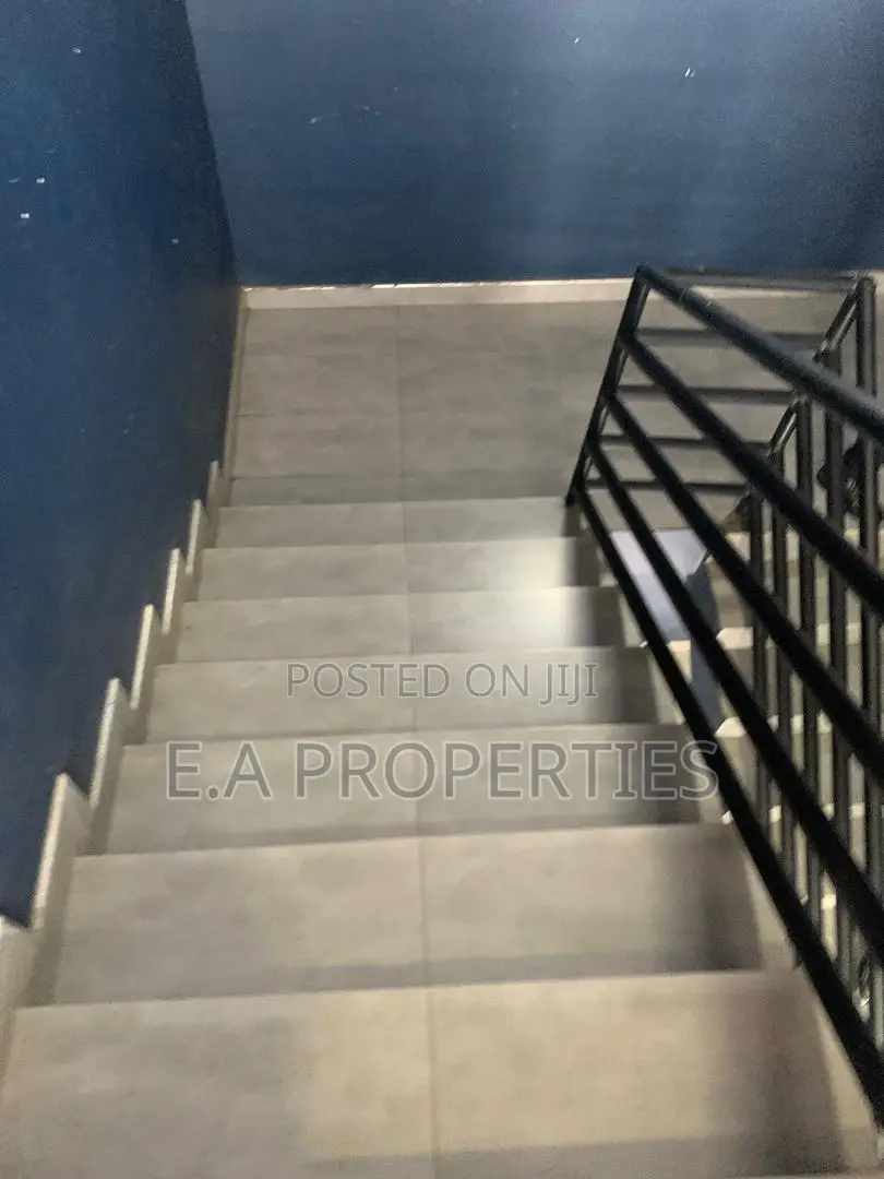 2bdrm Apartment in E A Properties, American House for rent