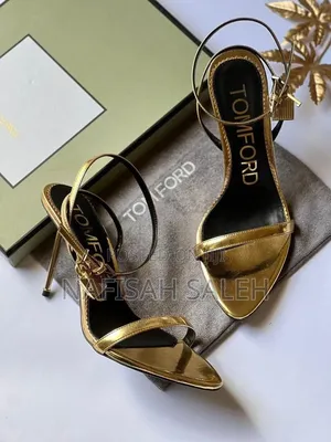 Elegant Pointed -Toe High Heel Scandals for Ladies