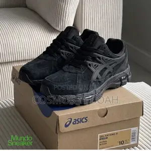 Asics Gel Black