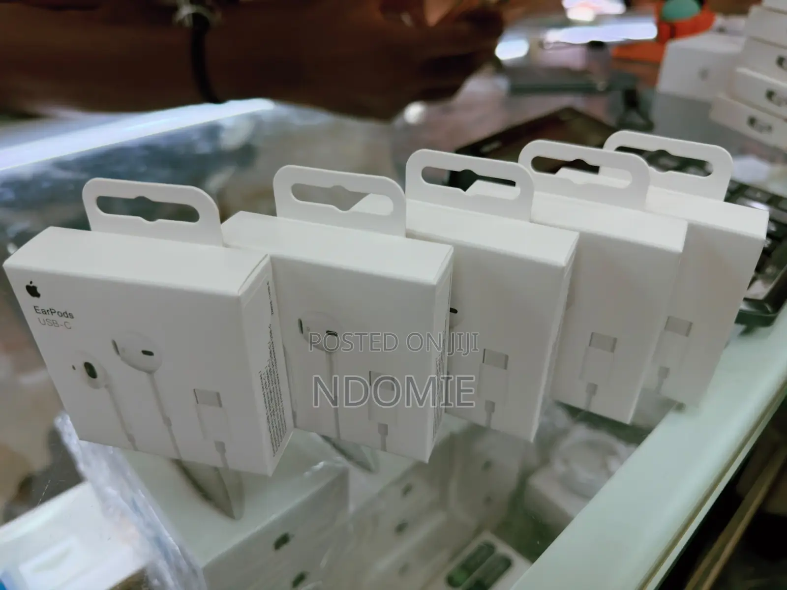 Original Apple EarPods(USB-C)