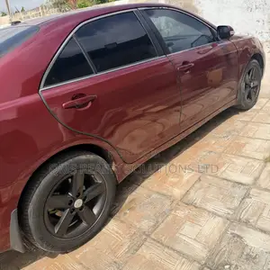 Toyota Camry LE 4dr Sedan (2.5L 4cyl 6A) 2011 Burgundy