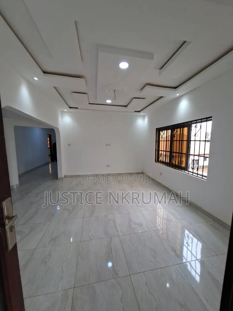 3bdrm Apartment in Mr Justice Estate, Amasaman for rent