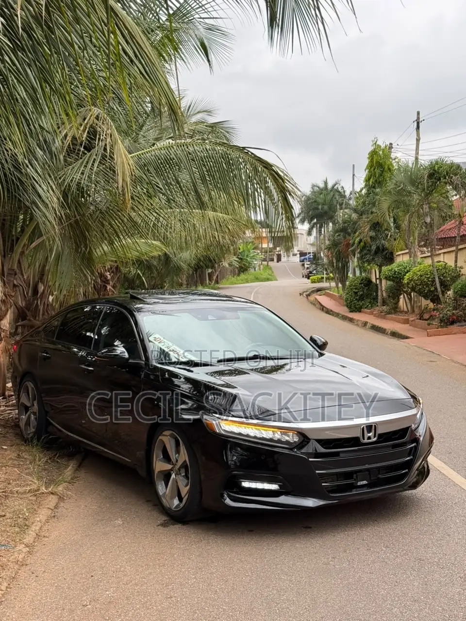Honda Accord Touring 2.0T 2018 Black