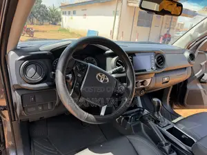 Toyota Tacoma Limited 2021 Gray