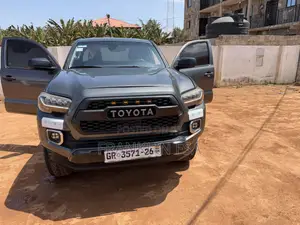 Toyota Tacoma Limited 2021 Gray
