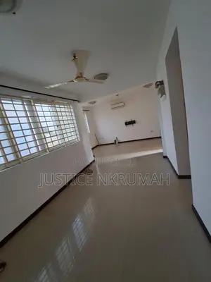 3bdrm Apartment in Mr Justice Estate, Dome for rent