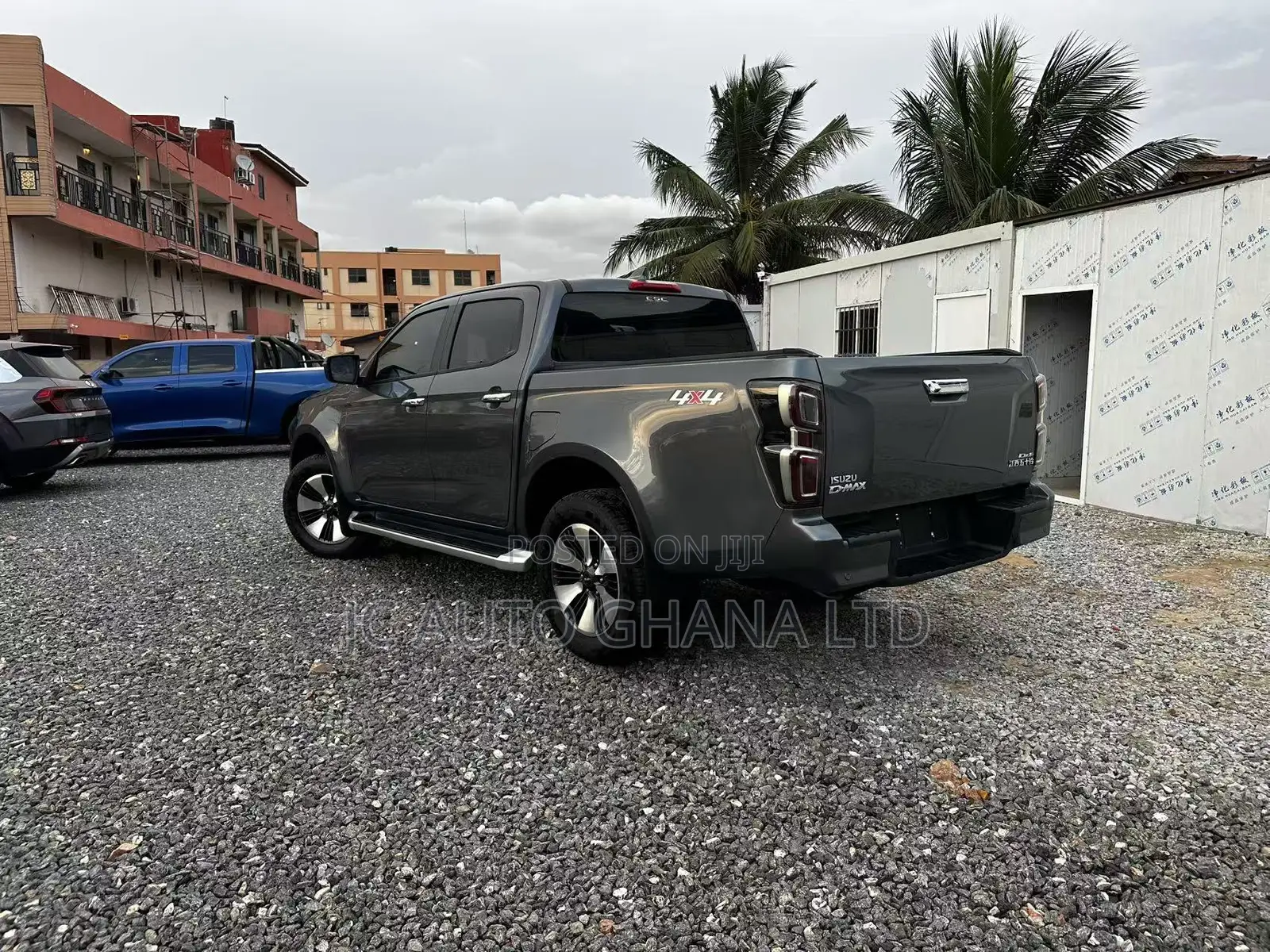 Isuzu D-MAX 2022 Gray