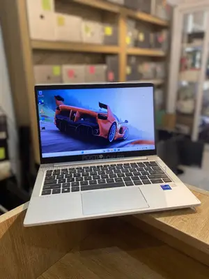 Laptop HP ProBook 430 G8 16GB Intel Core i7 SSD 512GB