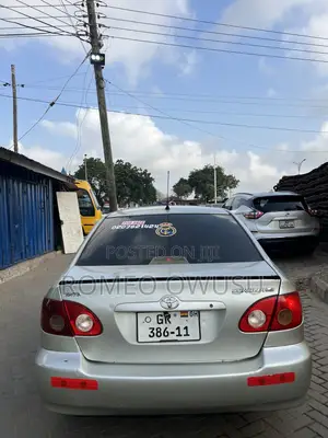 Toyota Corolla 2012 Silver