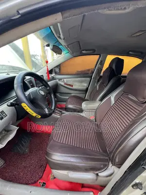 Toyota Corolla 2012 Silver