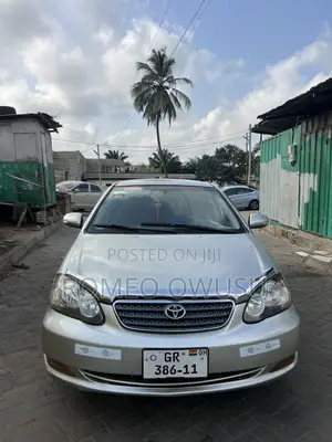 Toyota Corolla 2012 Silver