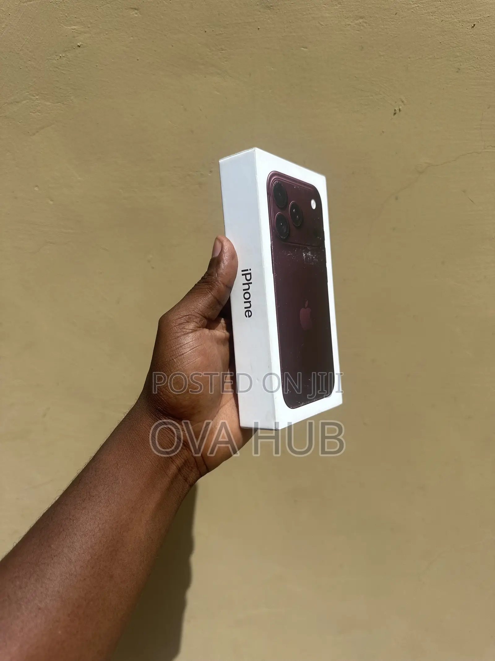 New Apple iPhone 18 Pro 256 GB Red
