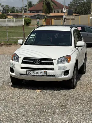 Toyota RAV4 2012 White